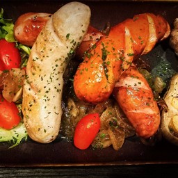 ไส้กรอก 3 อย่าง