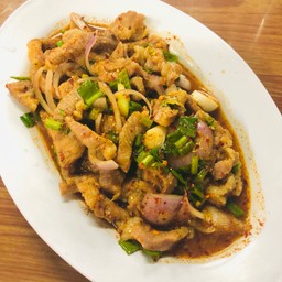 น้ำตกหมู