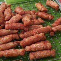 แหนมโคราชทอด ชี้นละ