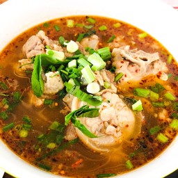 ต้มแซ่บหางหมู