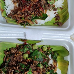 ผัดเผ็ดนก