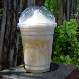 นมสดคาราเมลปั่น