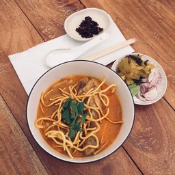 ข้าวซอยไก่