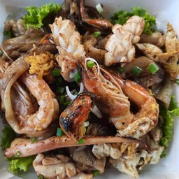 คั่วกุ้ง+หมึก เส้นใหญ่