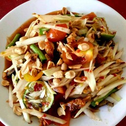 ส้มตำไทยใส่ปู