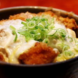 ข้าวหน้าไก่ทอด