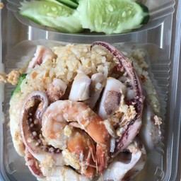 ข้าวผัดทะเล