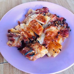 ไก่ย่างหนังกรอบ