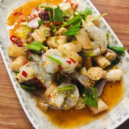 ยำไหลบัวกุ้งสด