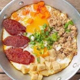 ข้าวกระเพรายุคประหยัด 49บาท