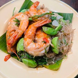 ผัดสามฉุน(Stir Fried Sam Chun)