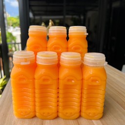 น้ำส้ม ผลไม้ลอยแก้ว ป้าไพลิน สีวลี