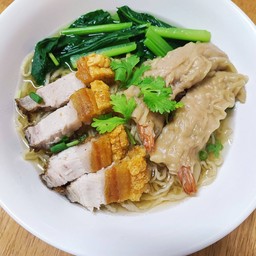 บะหมี่เกี๊ยวกุ้งหมูกรอบ(แห้งหรือน้ำ)