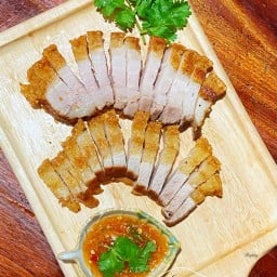 สุนทรี แอนด์ แคมป์ (มีอาหารตามสั่ง)