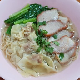 บะหมี่เกี๊ยวหมูแดง(แห้งหรือน้ำ)