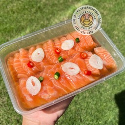 Set แซลมอนดองน้ำปลา 20 ชิ้น แถมฟรี 2 ชิ้น