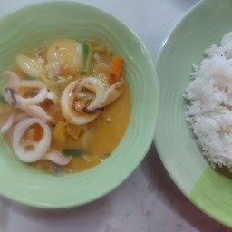 หมึกผัดไข่เค็ม+ข้าวสวย