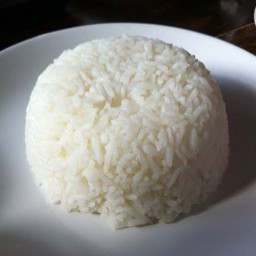 ข้าวสวย (Steamed Rice)