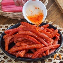 เฟรนช์ฟรายส์ฮอทดอกแดง