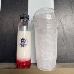 นมสด+สตรอเบอรี่