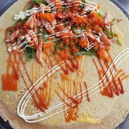 ยำสาหร่าย-ไข่กุ้ง-ไส้กรอก