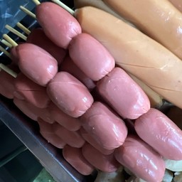 ใส้กรอกแดง (จู๋หมา)