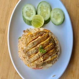 ข้าวผัดปลาสลิด