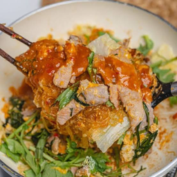 สุกี้ผัดแห้งหมู