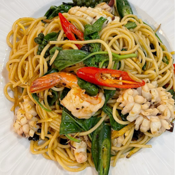 สปาเก็ตตี้ผัดขี้เมาทะเล