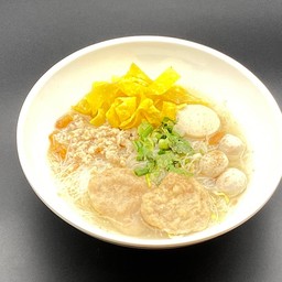 ก๋วยเตี๋ยวหมูน้ำใส