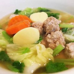 ต้มจืดเต้าหู้หมูสับสาหร่าย