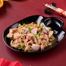 Dยำหมูหมัก