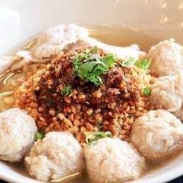 ก๋วยเตี๋ยวหมูเด้ง