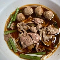 ก๋วยเตี๋ยวตับ+ลูกชิ้น
