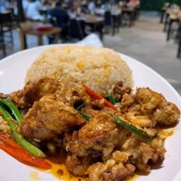 ข้าวราดสมองวัวผัดพริกเผา