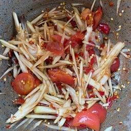 ส้มตำปากแหก - สามพร้าว