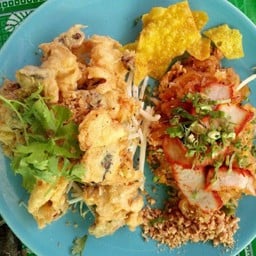 ผัดไทย ชาละวัน