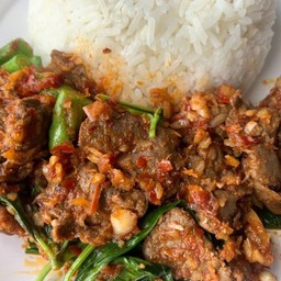 พริกแกงตับราดข้าว