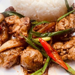 ผัดพริกเผาสมองราดข้าว