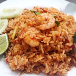 ข้าวผัดต้มยำกุ้ง