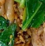 ผัดซีอิ้ว เส้นใหญ่