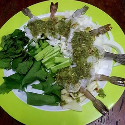 กุ้งแช่น้ำปลา