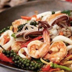 ผัดฉ่าทะเล