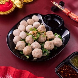 Dลูกชิ้นเนื้อรวมลวกจิ้ม(ดา+เอ็น)