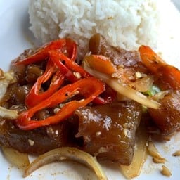 พริกสดเอ็นแก้วราดข้าว