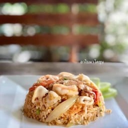 ข้าวผัดทะเล