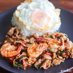 ข้าวกระเพราทะเล