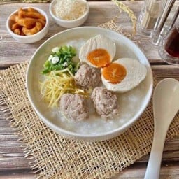 โจ๊กทรงเครื่องไข่เค็ม