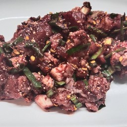 ลาบเนื้อดิบ-ขม