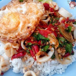 ข้าวกระเพราทะเล